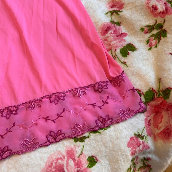 1960s Queentex babydoll hot pink embroidered slip dress! - Picture 13 of 15